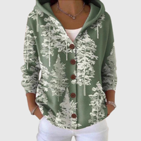 Berenice | Strickjacke mit Kapuze und Winterwald-Print