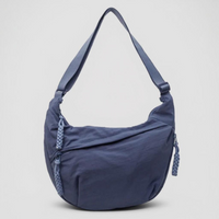 Mara | Schultertasche in Blau