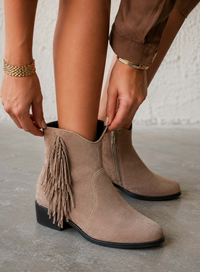Chiara | Hohe Stiefel mit Fransen