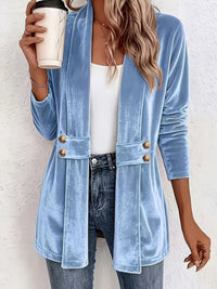 Noemie | Weicher Cardigan mit Knopfriegel in Himmelblau