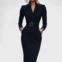 Mandarin | Elegantes schwarzes Kleid mit Taillengürtel und Stehkragen